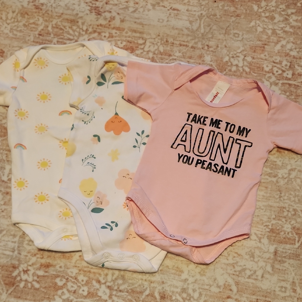 Aunt Baby Onesies Bundle